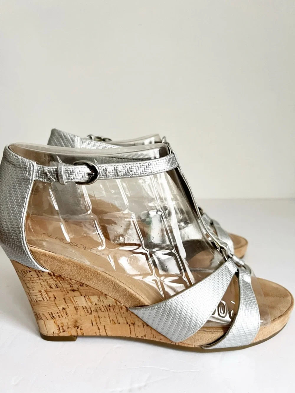 SZ 11 Aerosoles Plush Ahead Silver Wedge Sandals